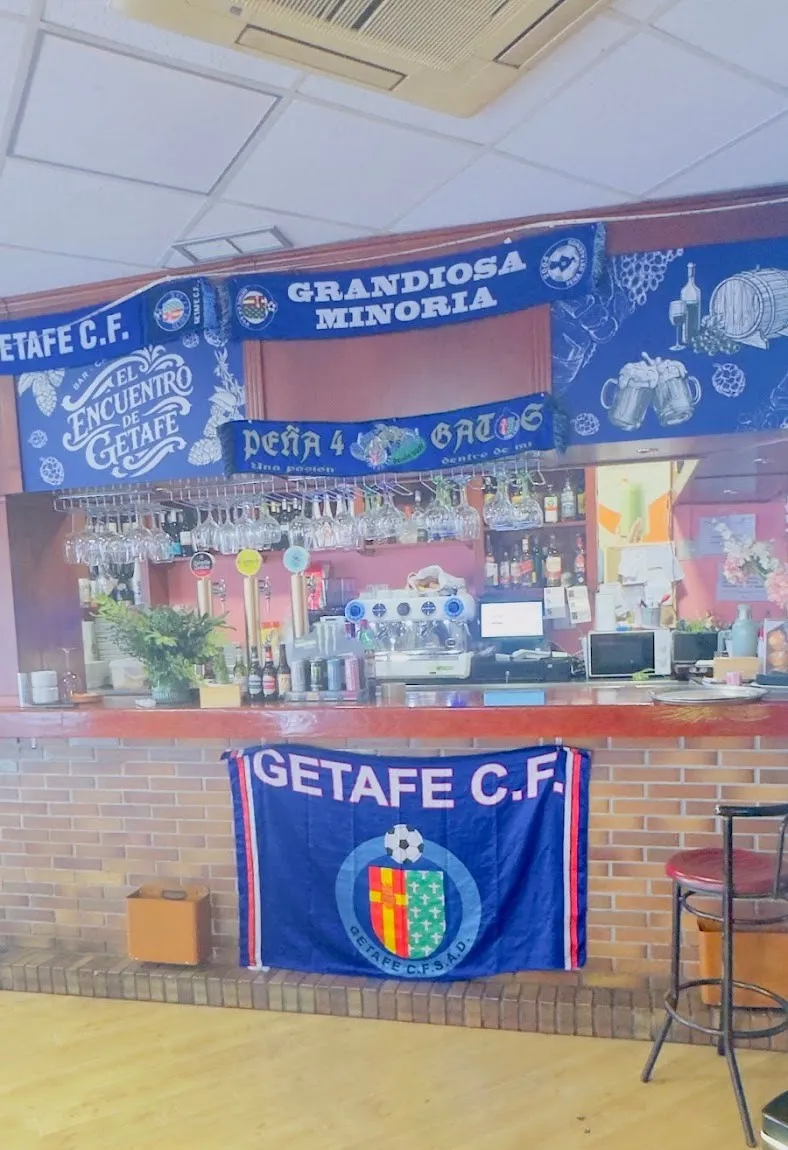 La barra con la bandera